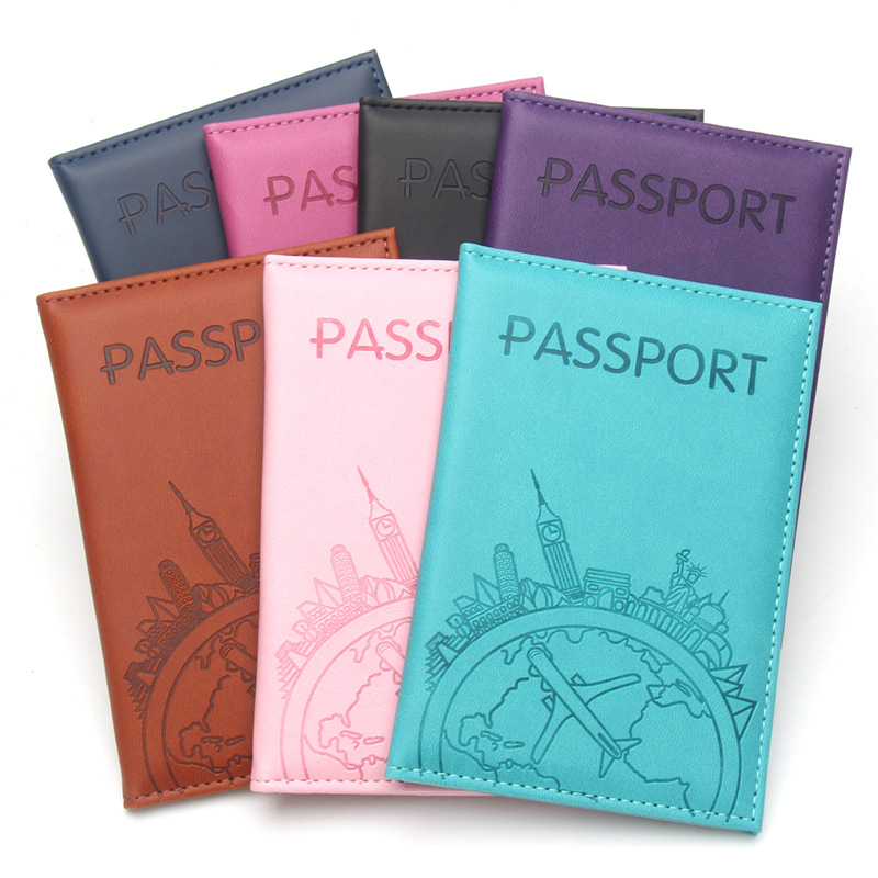 Qantas Travel Accessories - Global Flight Bedruckter Reisepasshülle aus Leder,