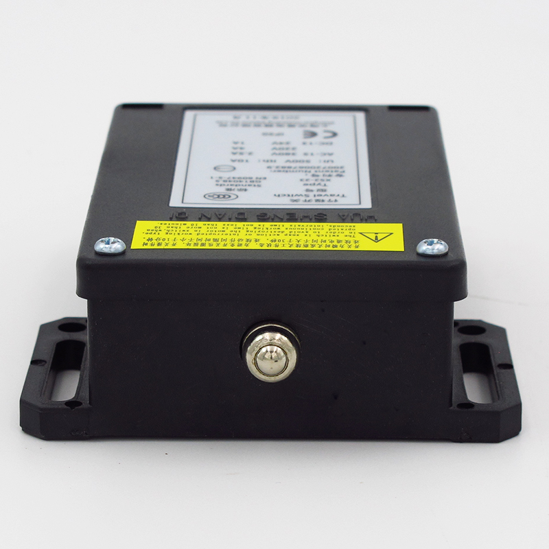 XS2-23 Reiseschalter 220 V 24  – Travel Accessories Manufacturer Bewertung und Preis