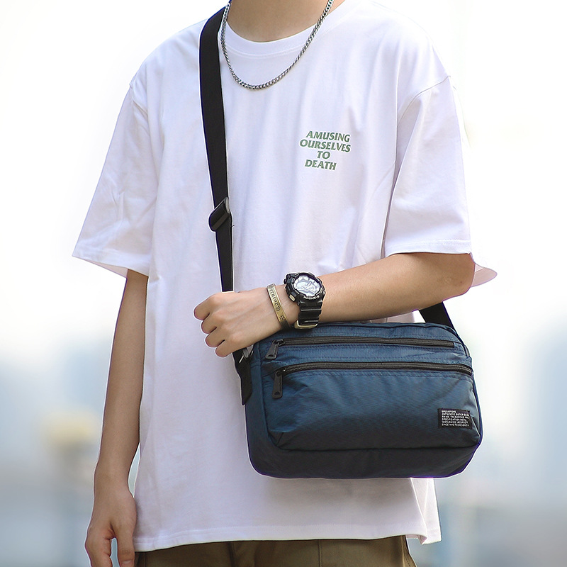 Minimalistische Umhängetasche  – Travel Accessories For Japan Bewertung und Preis